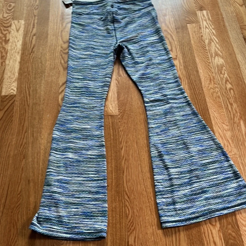 NWT Free People Movement On It Flare Leggings Blue